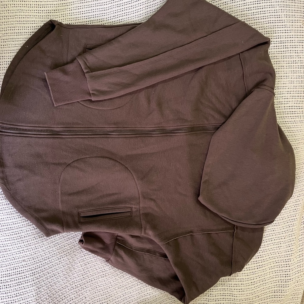 Mono B SweatShirt Jacket